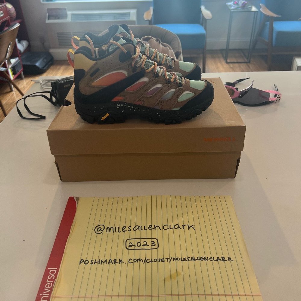 Moab 3 X Unlikely Hikers Wide Width Sz 6.5W US